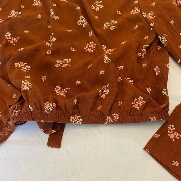 WE MY PEOPLE Blouse - Picture 5 of 8